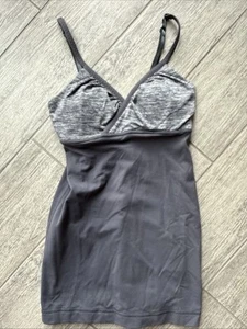 Lululemon Athletic Women’s Gray & Black Cross Back Tank Top Rare Sold Out Size 2 - Picture 1 of 4