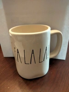 Rae Dunn FA LA LA! Taza - Imagen 1 de 1