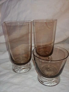 Vintage set of Three Amethyst on Molded Clear Bottom Drinking Glass Iced Tea GUC - Picture 1 of 10