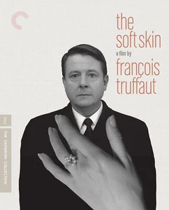THE SOFT SKIN (1964) Region A Criterion Blu-ray & Booklet *LIKE NEW* - Picture 1 of 5