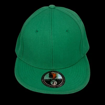 Pitbull Green Flat Cap Hat 100% acrylic Size 7 1/8 - Image 1 of 4