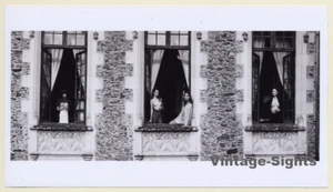 Artistic Erotic Study: 4 Topless Models Looking Out Of Windows (Digital Photo Pr - Imagen 1 de 1