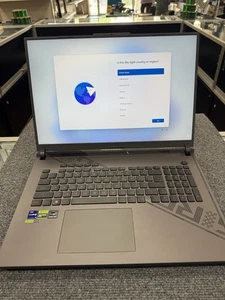 ASUS ROG Strix G814JI-CS94 STRIX G18 16GB Ram RTX4070 13. Gen I9 - Bild 1 von 19