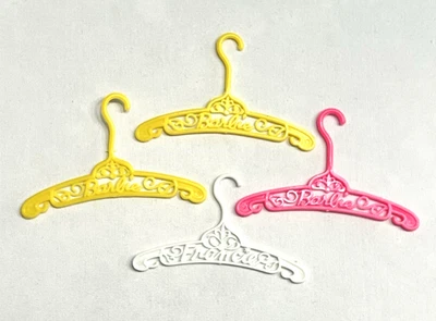 Barbie Mattel vintage años 60 (4) perchas de plástico Barbie y Francie Signature ~ EXCELENTE Foto 1 de 4