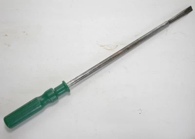 QUICK-WEDGE Screw Hold Screwdriver No. 1735 - Green Handle 10.5" Long Made USA - Image 1 of 4