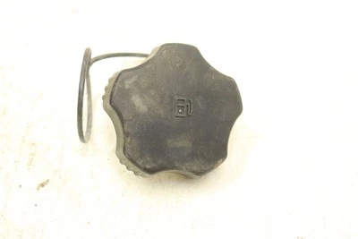 Крышка газовая John Deere Gator XUV835M 18 AUC18428 49273 - Изображение 1 из 3