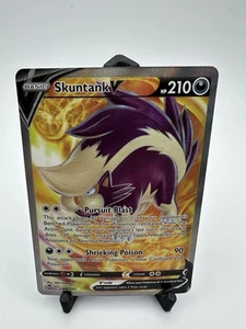 Pokemon Skuntank V (Full Art) - 180/195 - Ultra Rare NM-Mint Silver Tempest - Picture 1 of 2