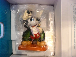 1997 Walt Disney Classic  Magician Mickey Mouse Membership Sculpture NEW $14.95 - Picture 1 of 3