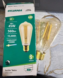 4x Sylvania ToLEDo Retro 6W ST64 dimmable bulb(candlelight) - Picture 1 of 1