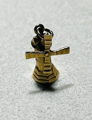 Vtg 3D CHARM 14k solid gold Dutch Windmill moving estate pendant figural 1.9g - Image 1 of 4