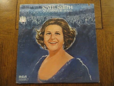 Kate Smith – At Carnegie Hall - 1973 - RCA Camden CAS-2587 Vinyl LP VG+/VG Foto 1 de 4
