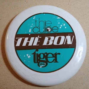 The Bon Marche 9" white frisbee as is - Picture 1 of 4