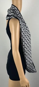 NWT Michael Kors Women's MK Logo Infinity Loop Scarf Black White $58 Size 0/S - Picture 1 of 6