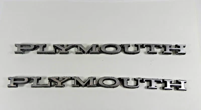 Оригинальный винтажный 1968-1979 PLYMOUTH BARRACUDA эмблема значок комплект из 2 - Изображение 1 из 4