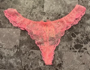 NEU MIT ETIKETT VICTORIA'S SECRET DREAM ANGELS XS KORALLE BLUMEN SPITZE SELTEN V-STRING HÖSCHEN - Bild 1 von 5
