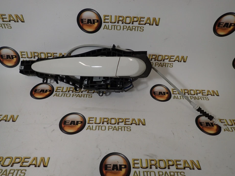2012-2018 BMW F30 F80 340i M3 Rear Left Driver Side Door Handle White Foto 1 de 3