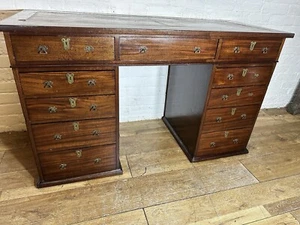 Antique Victorian Mahogany Desk - Leather Top - Free Delivery Available - Picture 1 of 10
