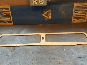 NOS VICTOR VS-38063 VALVE COVER GASKET 200143 47-53 KAISER-FRAZER - Picture 1 of 1