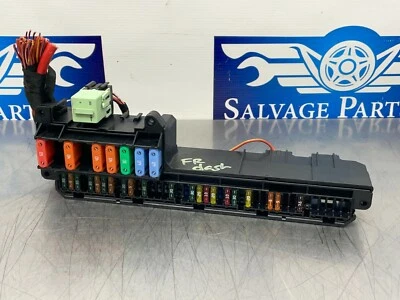 Оригинальная передняя нижняя панель предохранителя приборной панели для пассажира купе 2006 Bmw 650i E63 - Изображение 1 из 4