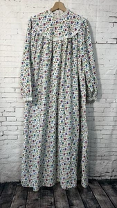 Lanz Of Salzburg Winter Blumen Haus Flanell Nachthemd Spitzenbesatz Damen Medium - Bild 1 von 12