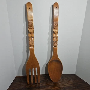 22" Wood Carved Totem Pole Tiki Fork & Spoon*MCM*Wall Hanging Kitchen Decor*VTG - Picture 1 of 23