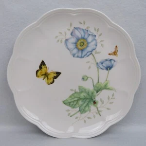 Lenox Butterfly Meadow Monarch 9" Luncheon Salad Dessert Accent Plate Ladybug - Picture 1 of 3