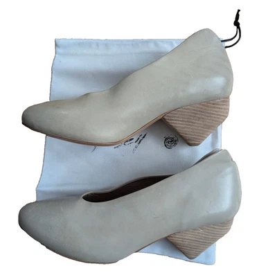 NUEVO Zapatos de salón Marsell hechos a mano de cuero italiano Tacones EU 40.5 10.5 sin cordones Nuevos en caja Foto 1 de 4