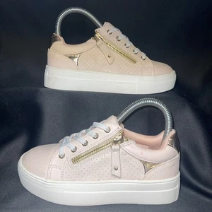 Mia Kids Little/Big Girl's Jilie Sneakers Pastel Pink Perforated Shoes Sz.13 - Picture 1 of 6