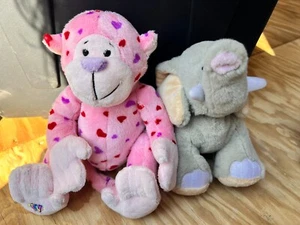 Ganz Webkinz LOVE MONKEYHM343 & VELVETY ELEPHANT HM167 NO CODES ! - Picture 1 of 2