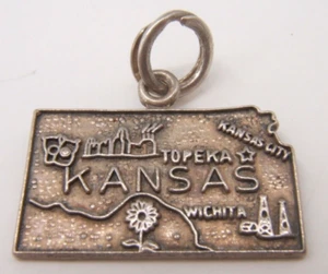 VTG STERLING SILVER CHARM STATE MAP OF KANSAS - Picture 1 of 2