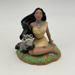 Pochanontas und Meeko der Waschbär Figur Disney 4 cm groß.  - Bild 1 von 8