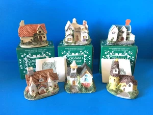 Juego De Colección De 6 The Cornwall Cottage Collection 1987 Miniatura Christmas Town - Imagen 1 de 2