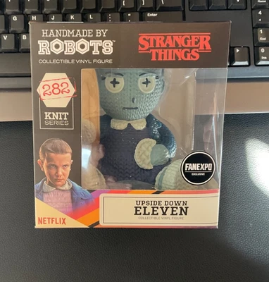 手工制作机器人:陌生人事物“Upside Down Eleven”针织乙烯基 Fanexpo #282 — 第 1/4 张图片