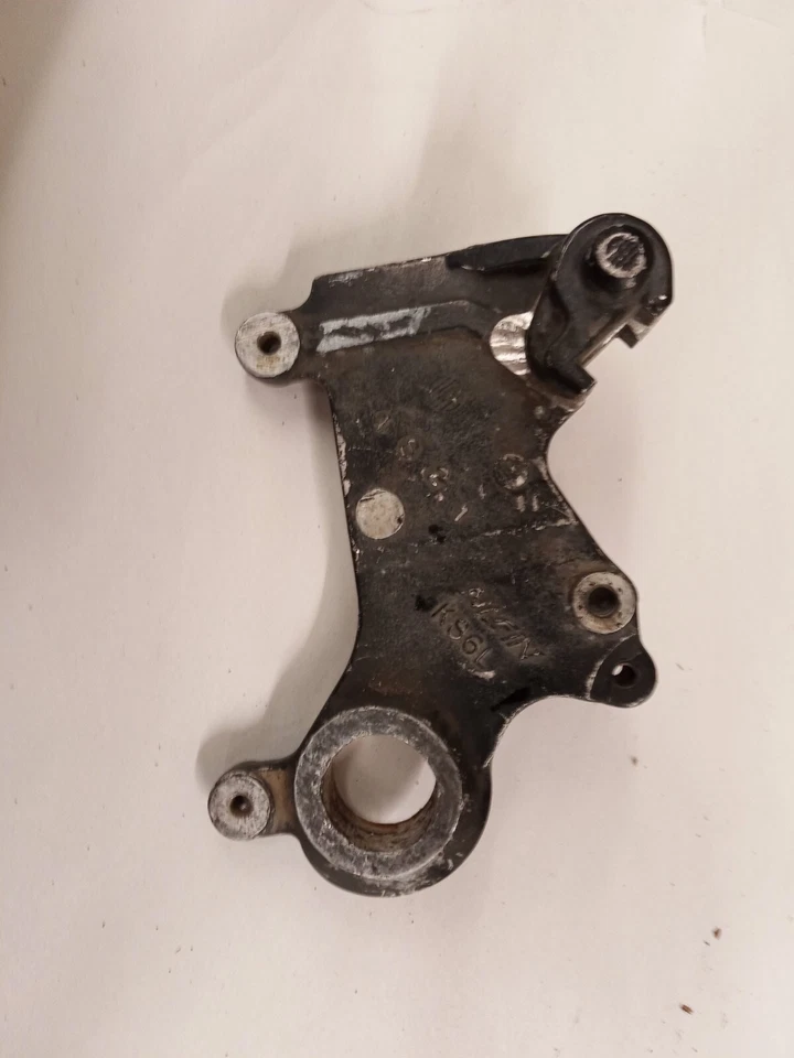 Soporte pinza freno trasero Honda CR250R 1987 Foto 1 de 1