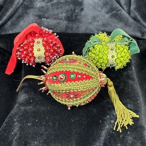 3 Vtg Satin Ball Sequin Tassels Bead Push Pin Christmas Ornament Gold Red Green - Picture 1 of 7