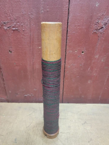 VINTAGE WOODEN TEXTILE MILL SPINDLE SPOOL BOBBIN BOWEN HUNTER INDUSTRIAL 12 1/2” Cover