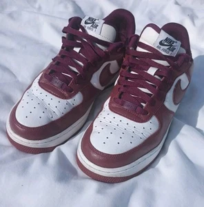 Men's Nike Air Force 1 Size 9.5 Low Shoe AQ3774-992 Burgundy ID BY YOU - Picture 1 of 8