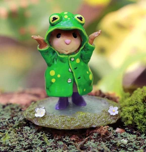 Wee Forest Folk FROG PUDDLE JUMPER, WFF# M-758a, LTD 2025 Raincoat Mouse - Picture 1 of 2