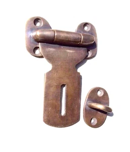 Small catch hasp latch old style house BOX antiques heavy 3" solid brass - Picture 1 of 6