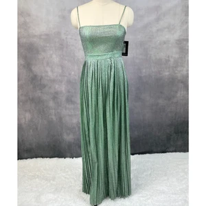 Pretty Little Thing Glitter Dress Womens US 4 Pleated Emerald Green Skater Glam - Picture 1 of 10