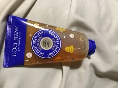 Jabón de manos limpiador L’Occitane the petit 1,7 oz Foto 1 de 2