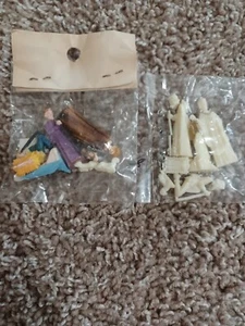 Vintage ARP Plastics Miniature Nativity Set - Picture 1 of 5