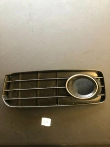 Cubierta de la lámpara antiniebla delantera izquierda del lado del conductor para Audi A5 B6 OEM 8t0807681 OEM - Imagen 1 de 5