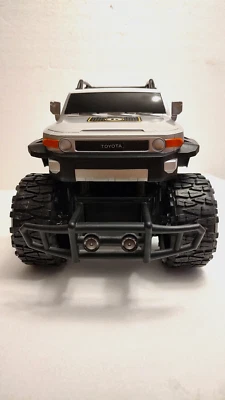 Hot Wheels  1:10 Scale 2006 Toyota FJ Cruiser Remote Control, not many exist - Image 1 of 4