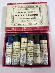 Winsor and Newton 6 original Draughtsmen’s Hexagon Cakes (Watercolour sticks) - Picture 1 of 2