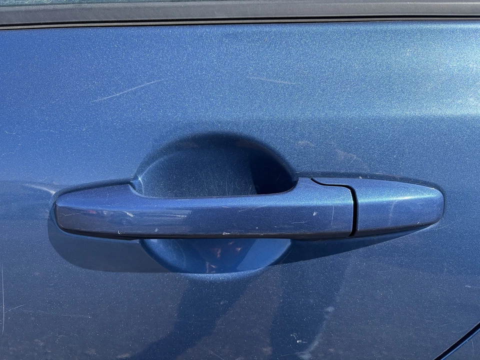 Used Rear Left Exterior Door Handle fits: 2009 Honda Civic Sdn rear body color R Foto 1 de 4