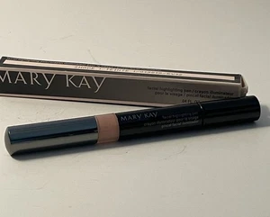 Neu Mary Kay Gesichtshighlighting Stift Farbe 2 volle Größe 0,04 Unzen eingestellt Neu im Karton - Bild 1 von 3