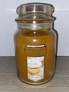 22oz Yankee Candle Vanilla Cupcake Original Large Jar Candle  - Bild 1 von 4