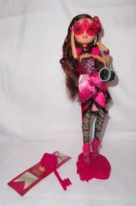 Bambola Ever After High ~ Briar Beauty ~ completa ~ Signature Royals 1° capitolo - Foto 1 di 5