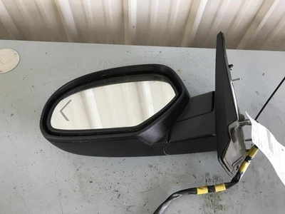 Used Left Door Mirror fits: 2009 Chevrolet Silverado 1500 pickup Power w/integra - Image 1 of 4